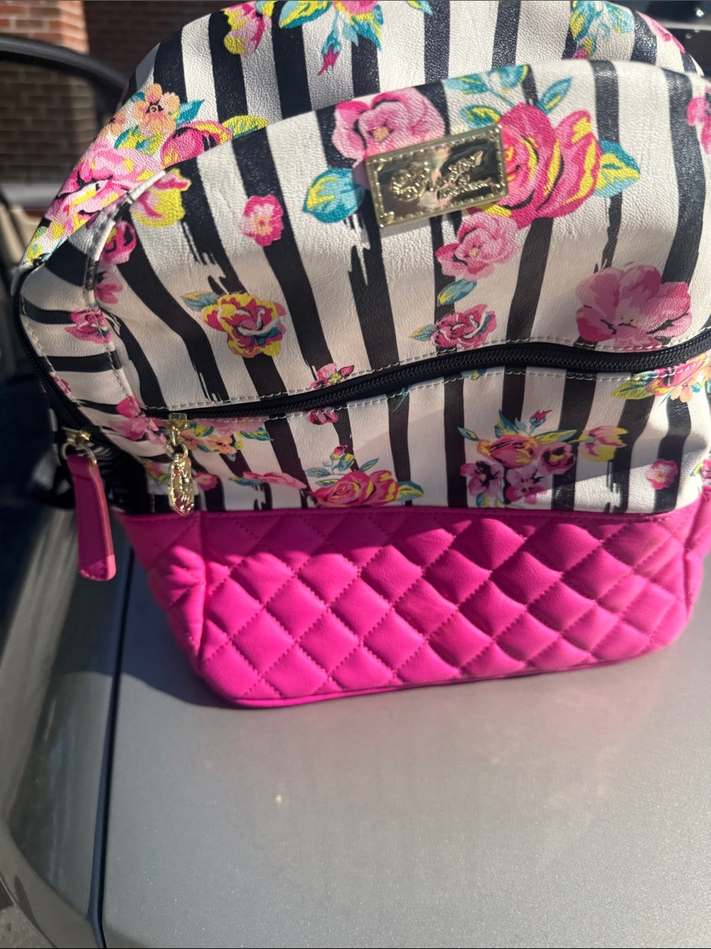 Floral Stripe Mini Backpack in Hot Pink Quilted Accent - Unbranded - Picture 4 of 8